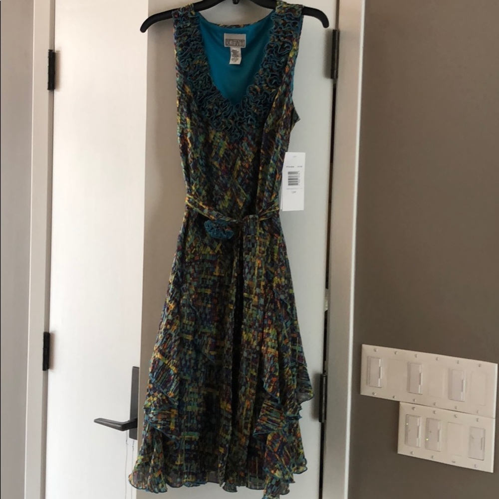NWT Bethany patterned dress